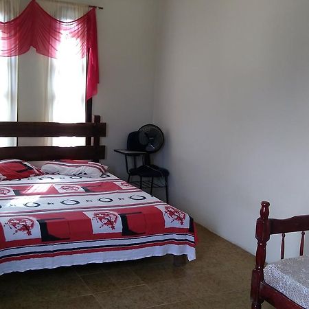 Hostel Balneario Copacabana Caraguatatuba Exteriör bild